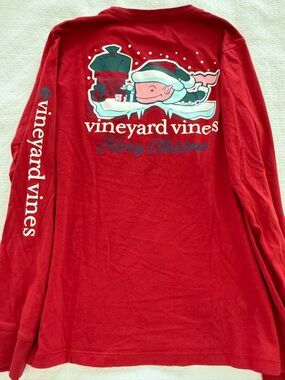 Vineyard Vines Red Holiday elf Christmas Whale Long Sleeve Tee large 16 boys